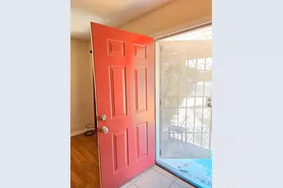 6404 Romack Circle, Sacramento, CA 95822 - Photo 6
