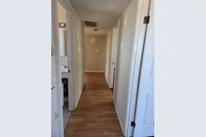 6404 Romack Circle, Sacramento, CA 95822 - Photo 8