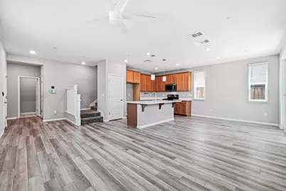 8800 Sheldon Terrace Lane, Elk Grove, CA 95758 - Photo 6