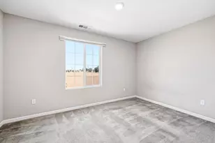 8800 Sheldon Terrace Ln, Elk Grove, CA 95758 - Photo 20