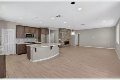 10085 Avocado Way, Elk Grove, CA 95757 - Photo 14