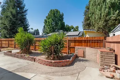 1073 Derby Court, Manteca, CA 95336 - Photo 32