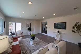 2410 Brentley Dr, Sacramento, CA 95822 - Photo 14