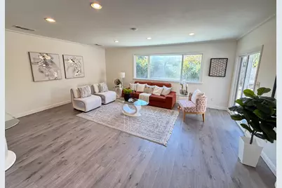 2410 Brentley Drive, Sacramento, CA 95822 - Photo 12