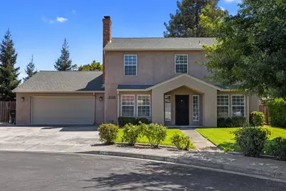 2135 Navajo Court, Oakdale, CA 95361 - Photo 2