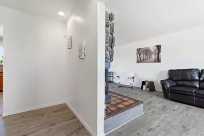 6332 Logan Street, Sacramento, CA 95824 - Photo 6
