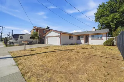 6332 Logan Street, Sacramento, CA 95824 - Photo 4