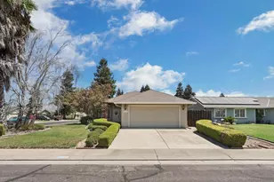 1374 Edgewood Ave, Escalon, CA 95320 - Photo 4