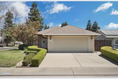 1374 Edgewood Avenue, Escalon, CA 95320 - Photo 2