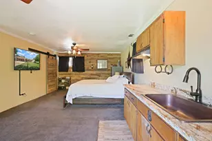 900 White Ln, Stockton, CA 95215 - Photo 30