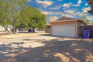 3220 Portsmouth Dr, Rancho Cordova, CA 95670 - Photo 4