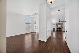 5119 Stoneglen Way, Elk Grove, CA 95758 - Photo 20