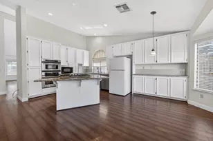 5119 Stoneglen Way, Elk Grove, CA 95758 - Photo 8