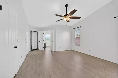 5119 Stoneglen Way, Elk Grove, CA 95758 - Photo 32