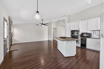 5119 Stoneglen Way, Elk Grove, CA 95758 - Photo 16
