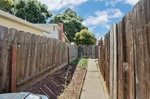 204 Leslie Ave, Stockton, CA 95207 - Photo 10