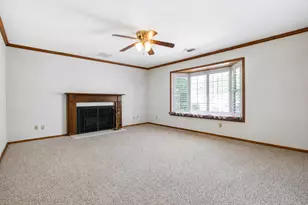 2040 Linden Grove Way, Carmichael, CA 95608 - Photo 10