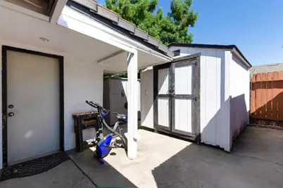 2040 Linden Grove Way, Carmichael, CA 95608 - Photo 46