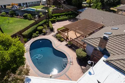 2040 Linden Grove Way, Carmichael, CA 95608 - Photo 40