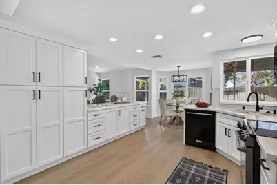 9055 Grouse Meadow Drive, Elk Grove, CA 95624 - Photo 18