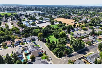 9055 Grouse Meadow Drive, Elk Grove, CA 95624 - Photo 48
