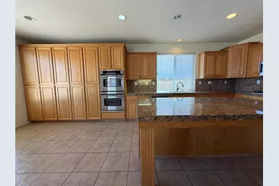 2069 Venezia Street, Los Banos, CA 93635 - Photo 8
