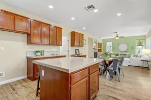 2589 Hepworth Dr, Davis, CA 95618 - Photo 26