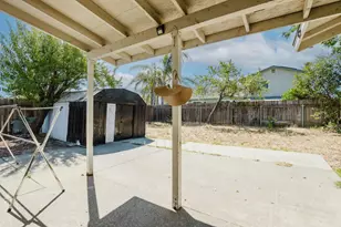 1584 Northgate Dr, Manteca, CA 95336 - Photo 18