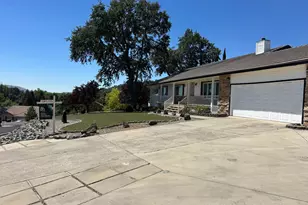 2088 Greenbriar Rd, Valley Springs, CA 95252 - Photo 2