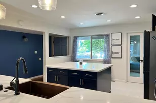 6926 Sylvan Rd, Citrus Heights, CA 95610 - Photo 12