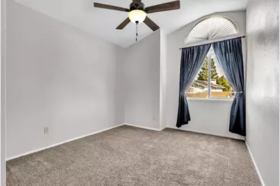 9350 Framington Way, Elk Grove, CA 95758 - Photo 32