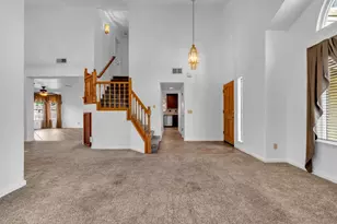 9350 Framington Way, Elk Grove, CA 95758 - Photo 12