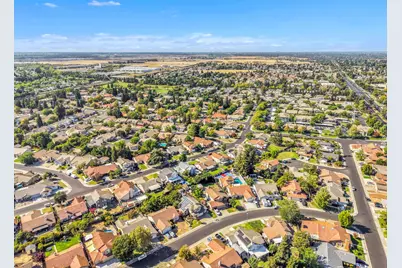 9350 Framington Way, Elk Grove, CA 95758 - Photo 44