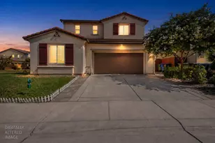 8421 Vila Gale Way, Elk Grove, CA 95757 - Photo 2