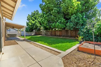 7424 Heathrow Way, Hughson, CA 95326 - Photo 26