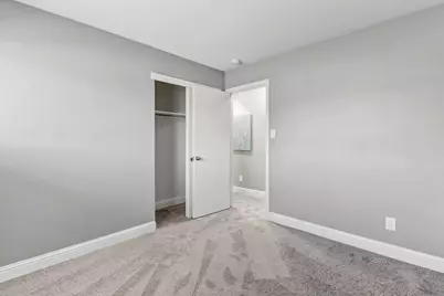 9101 Plaza Park Drive, Elk Grove, CA 95624 - Photo 28