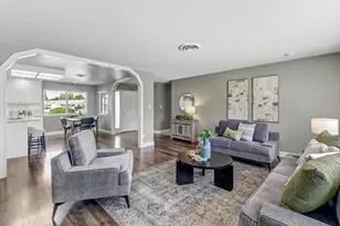9101 Plaza Park Dr, Elk Grove, CA 95624 - Photo 10