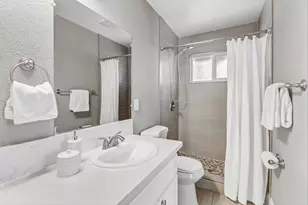 9101 Plaza Park Dr, Elk Grove, CA 95624 - Photo 24