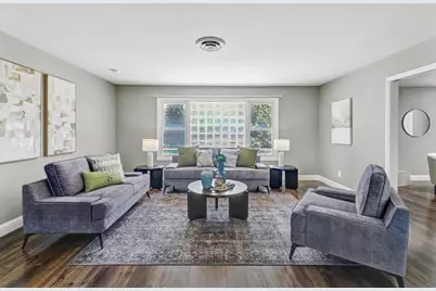 9101 Plaza Park Drive, Elk Grove, CA 95624 - Photo 12