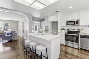 9101 Plaza Park Dr, Elk Grove, CA 95624 - Photo 8