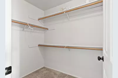 8181 Marion Oaks Court, Sacramento, CA 95828 - Photo 32