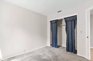 8181 Marion Oaks Ct, Sacramento, CA 95828 - Photo 34