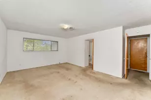 1258 Ridgeway Dr, Sacramento, CA 95822 - Photo 22
