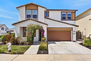 10090 Swordfish Cir, Elk Grove, CA 95757 - Photo 4