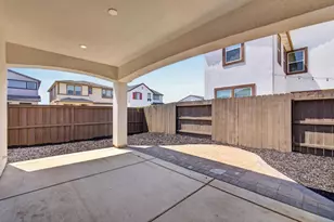 10090 Swordfish Cir, Elk Grove, CA 95757 - Photo 46