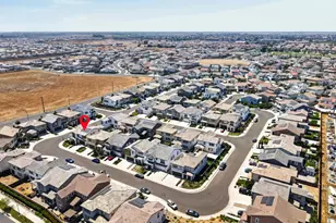10090 Swordfish Cir, Elk Grove, CA 95757 - Photo 58