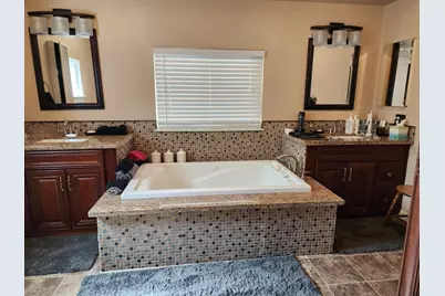 Brookshire Way, Roseville, CA 95678 - Photo 2