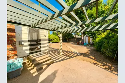 909 Jewell Avenue, Yuba City, CA 95991 - Photo 22