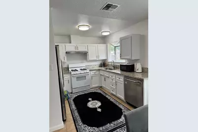 6824 Lumry Street, North Highlands, CA 95660 - Photo 4