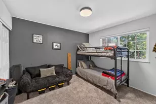 6757 Judistine, Fair Oaks, CA 95628 - Photo 32